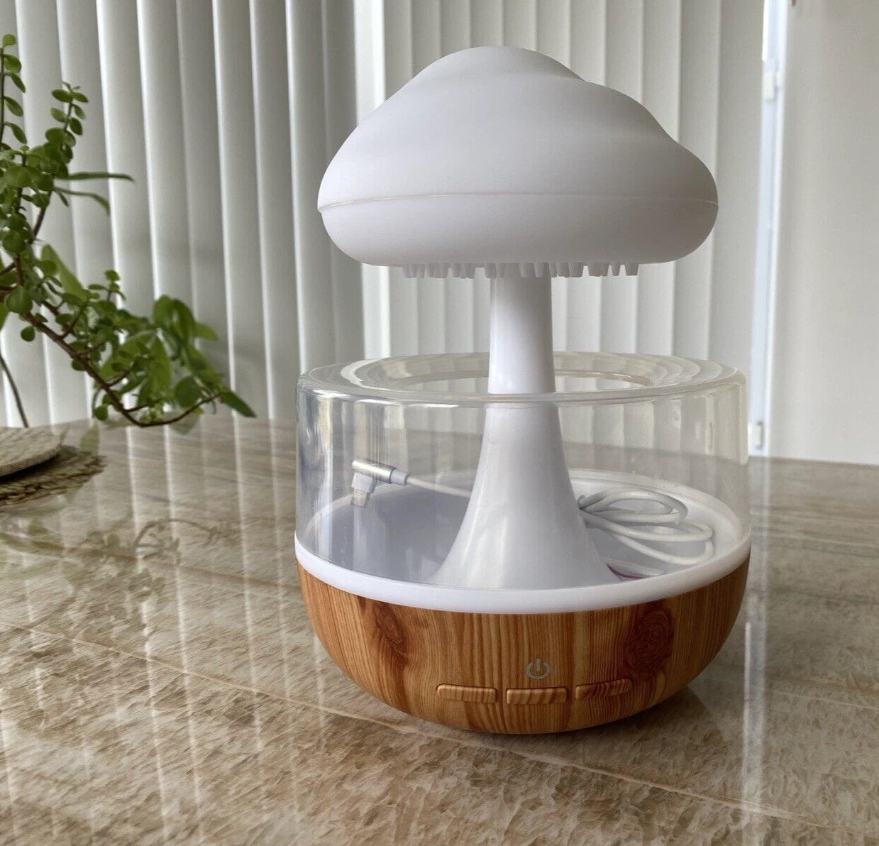 مرطب الجو على  شكل سحابة مطر